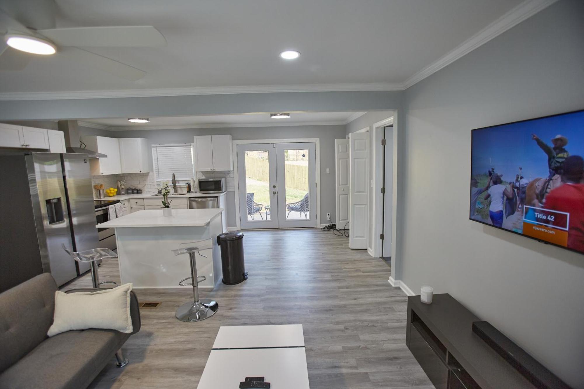 Decatur 2 Bedroom Bliss Modern Comfort Buitenkant foto